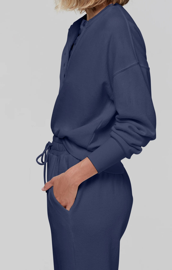 Citizens of Humanity - Cora Henley Sweatshirt in Navy