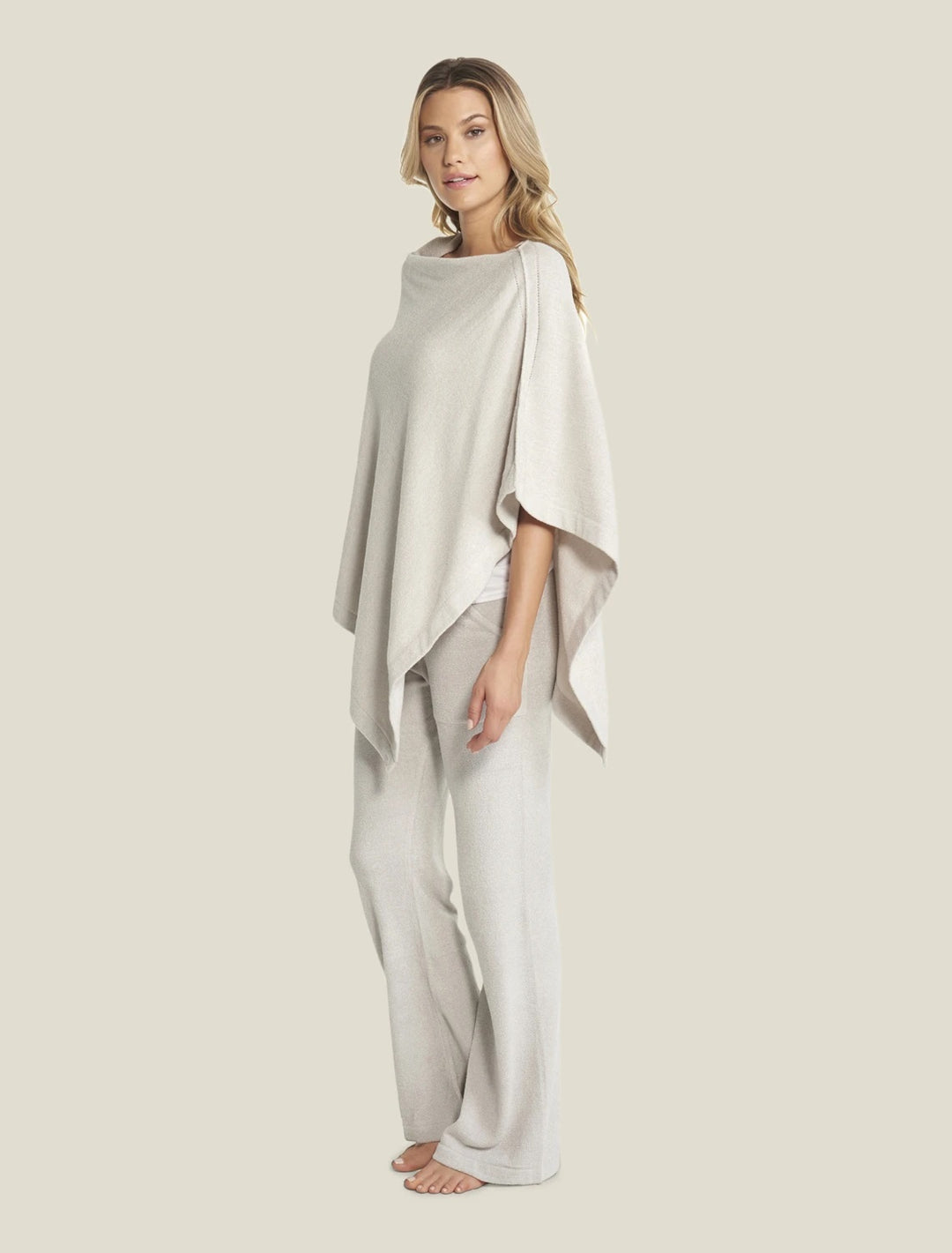 Barefoot Dreams - Cozychic Ultra Lite Poncho in Fog Gray