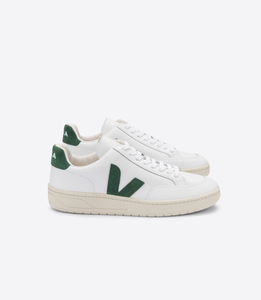 Veja - V-12 Leather Sneakers in Extra-White Cyprus