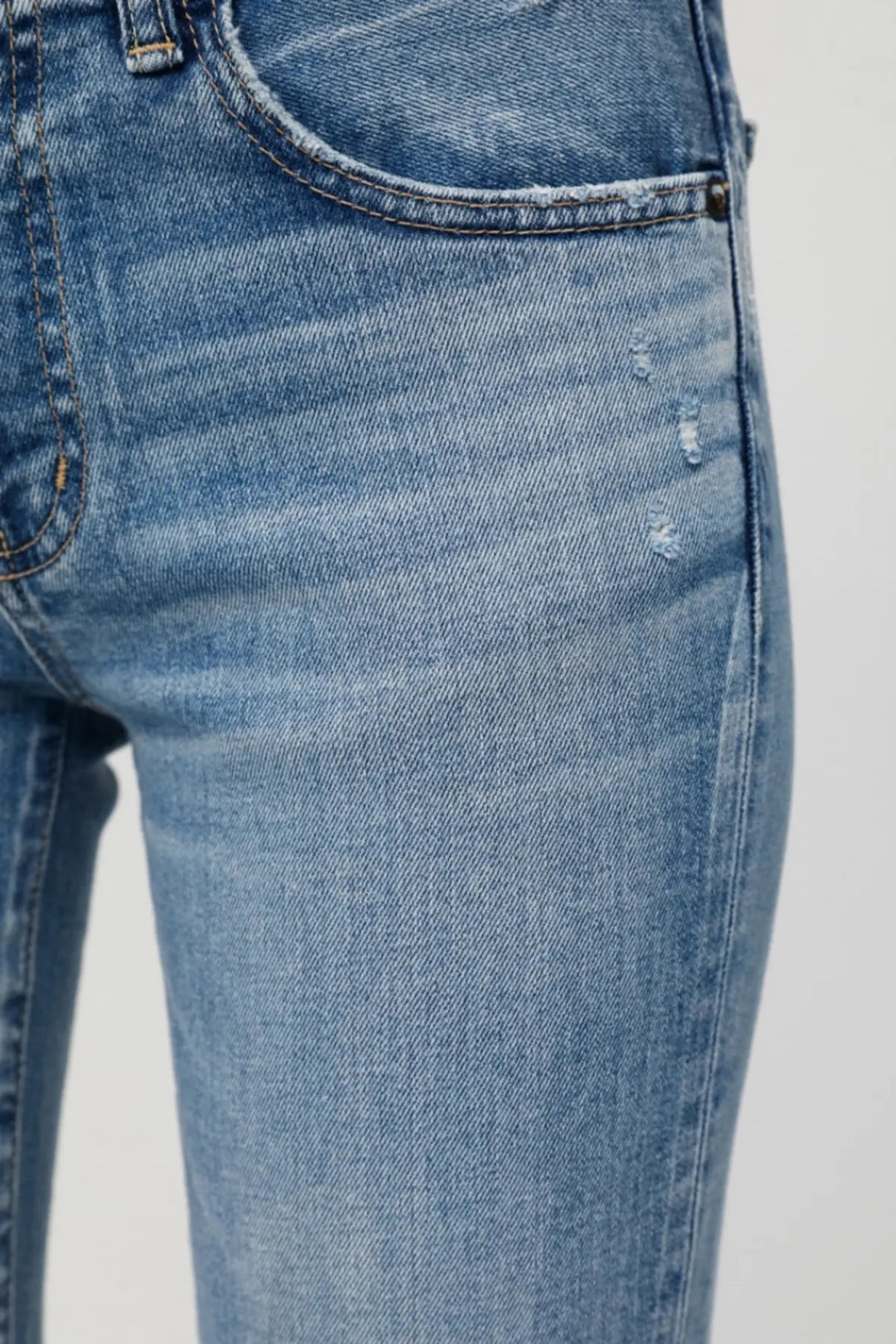 Moussy Denim - MV Edmond Skinny Jean in BLU 110