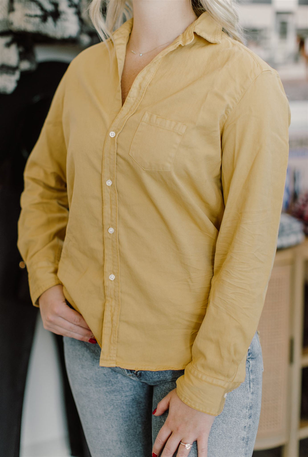 Frank & Eileen - Eileen Woven Button Up Shirt in Vintage Gold