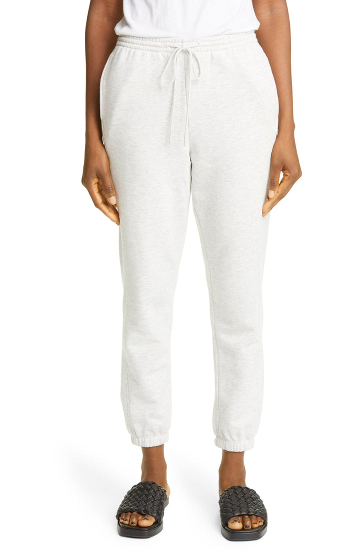 Vince - Essential Jogger in Light Heather Grey