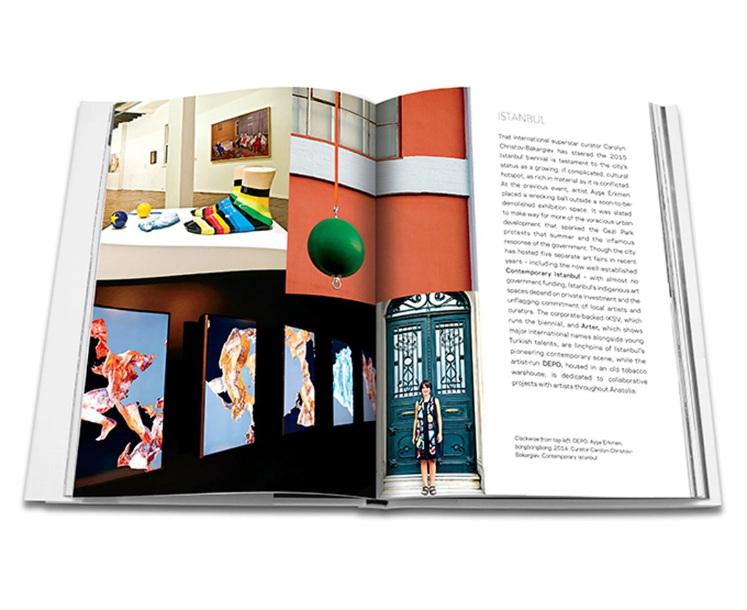 Assouline Book - Farfetch Curates Art