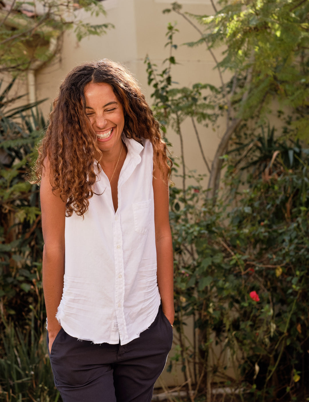 Frank & Eileen - Fiona Woven Button Up in White Tattered Denim