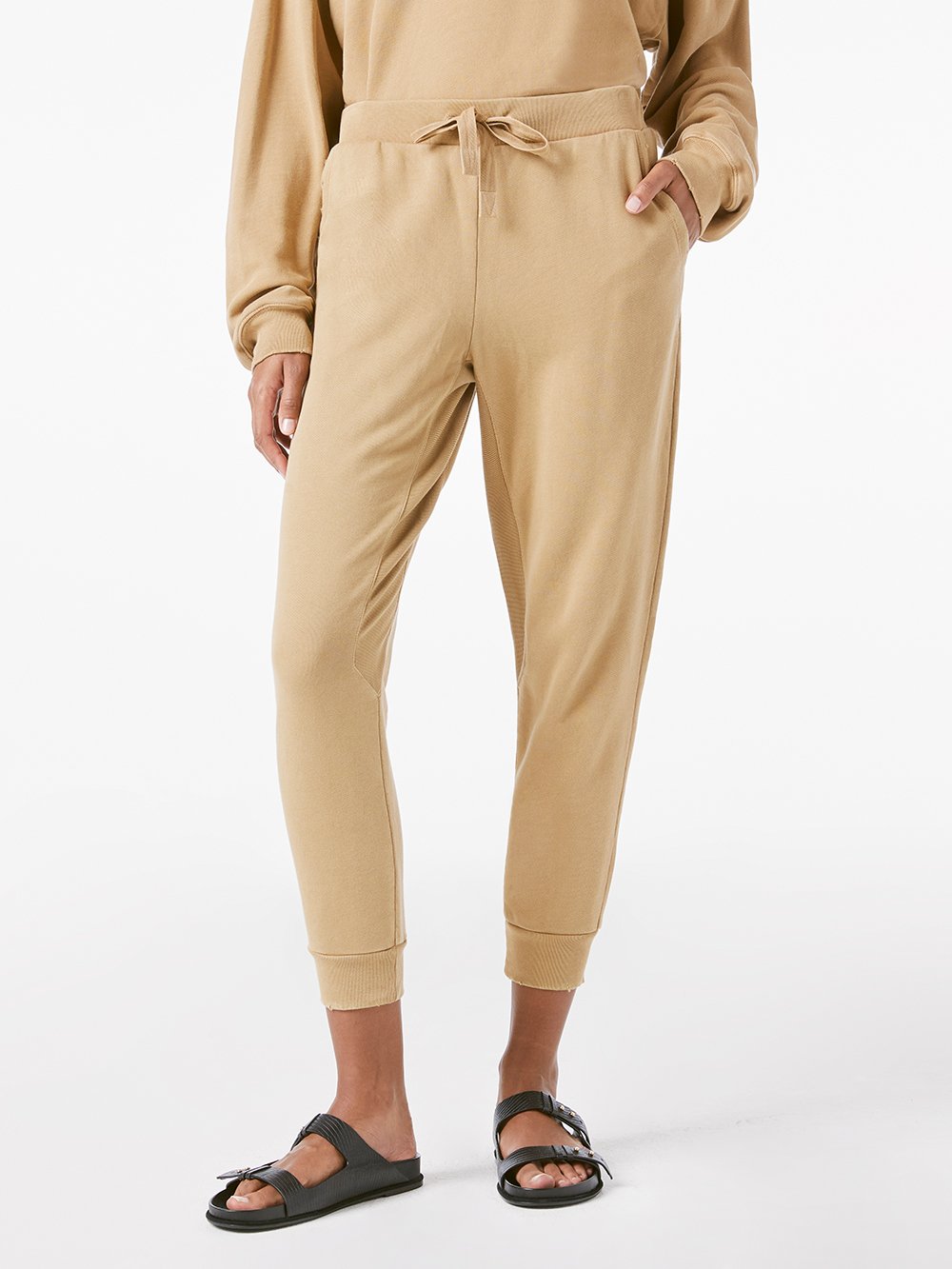Frame - Easy Sweatpant in Vintage Camel