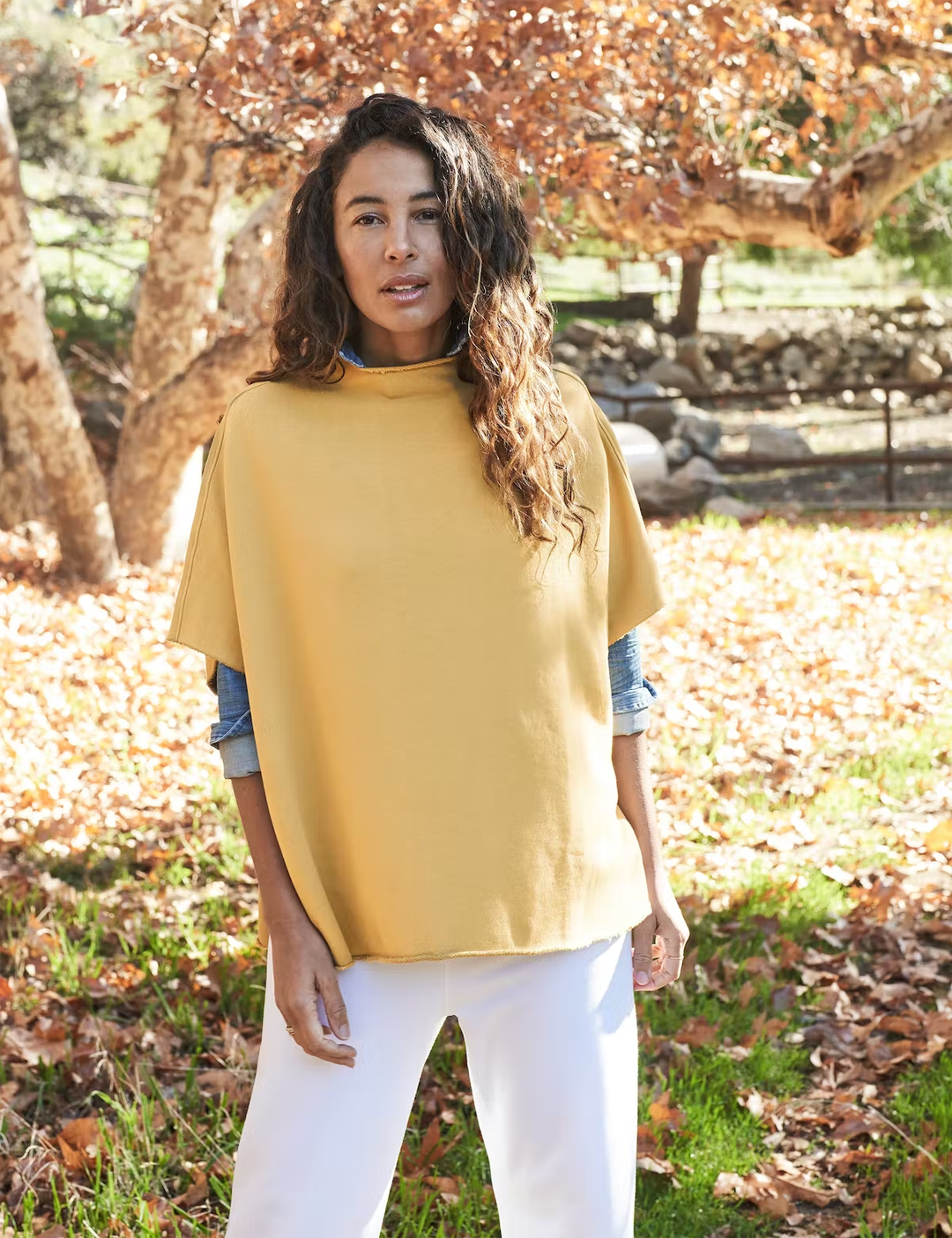 Frank & Eileen - Audrey Funnel Neck Capelet in Yam
