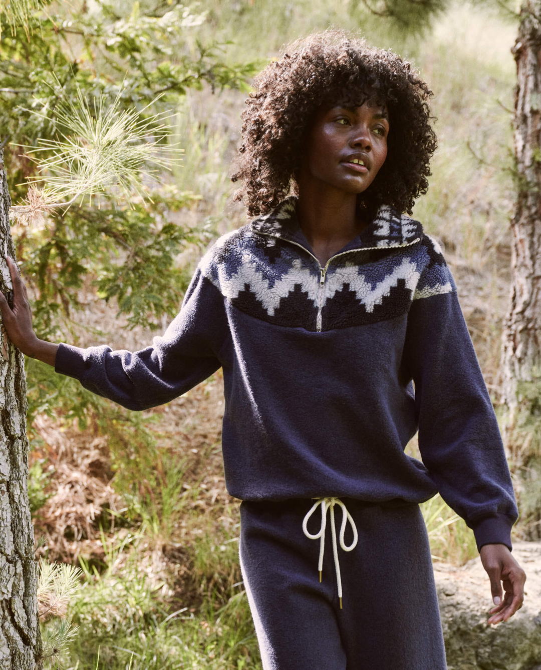 The Great - The Fleece Half Zip Pullover In Navy Canyon Geo