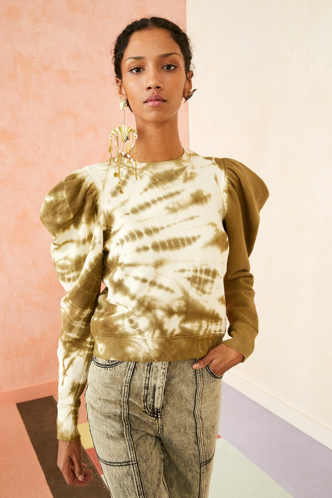 Ulla Johnson - Harlan Pullover in Olive Tie Dye Clothing - Sweatshirts