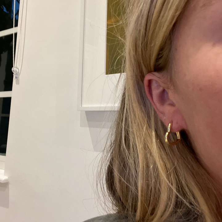 Alexa Leigh - Heart Hoops in Gold