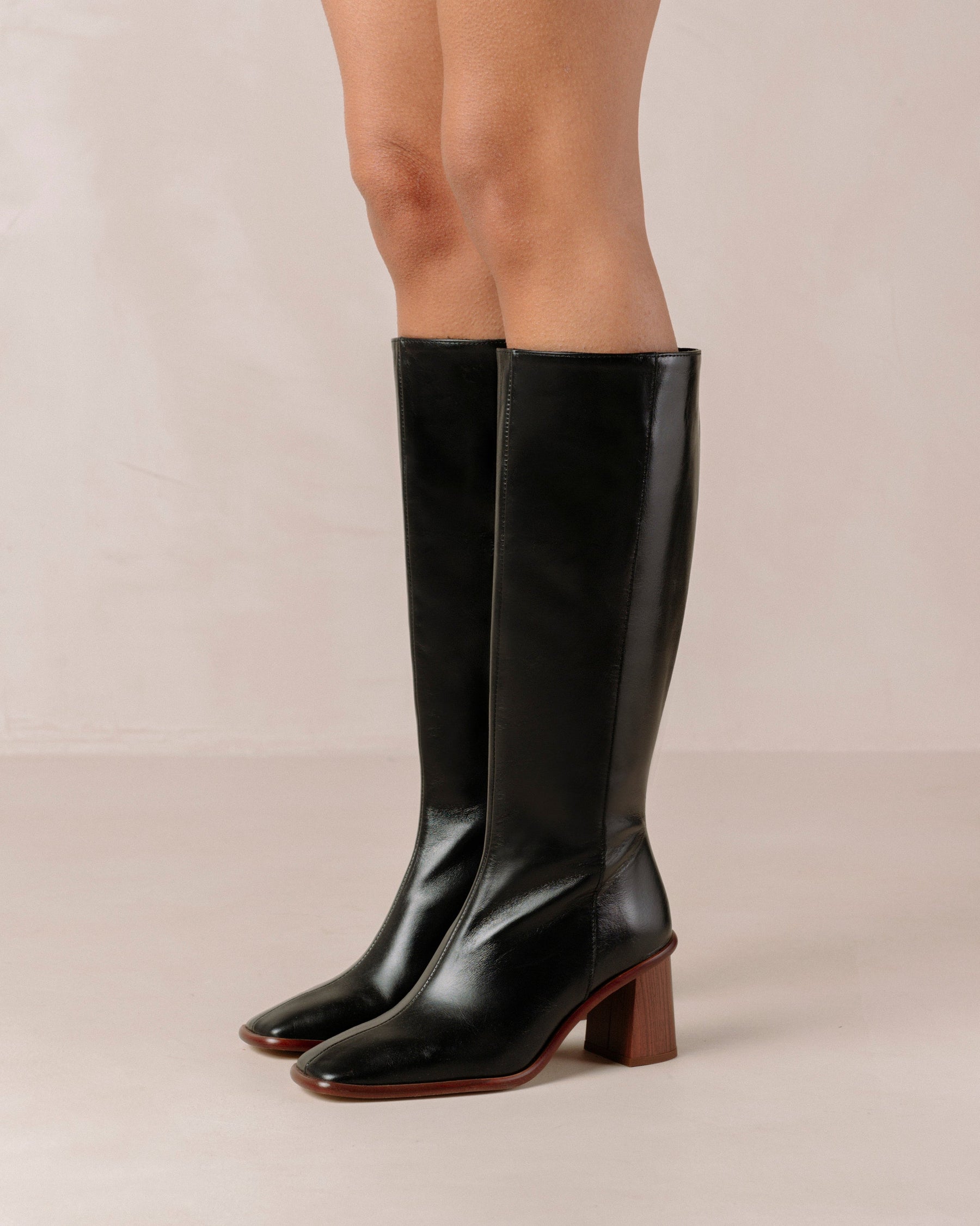 Alohas East Black Leather KneeHigh Boots Blond Genius