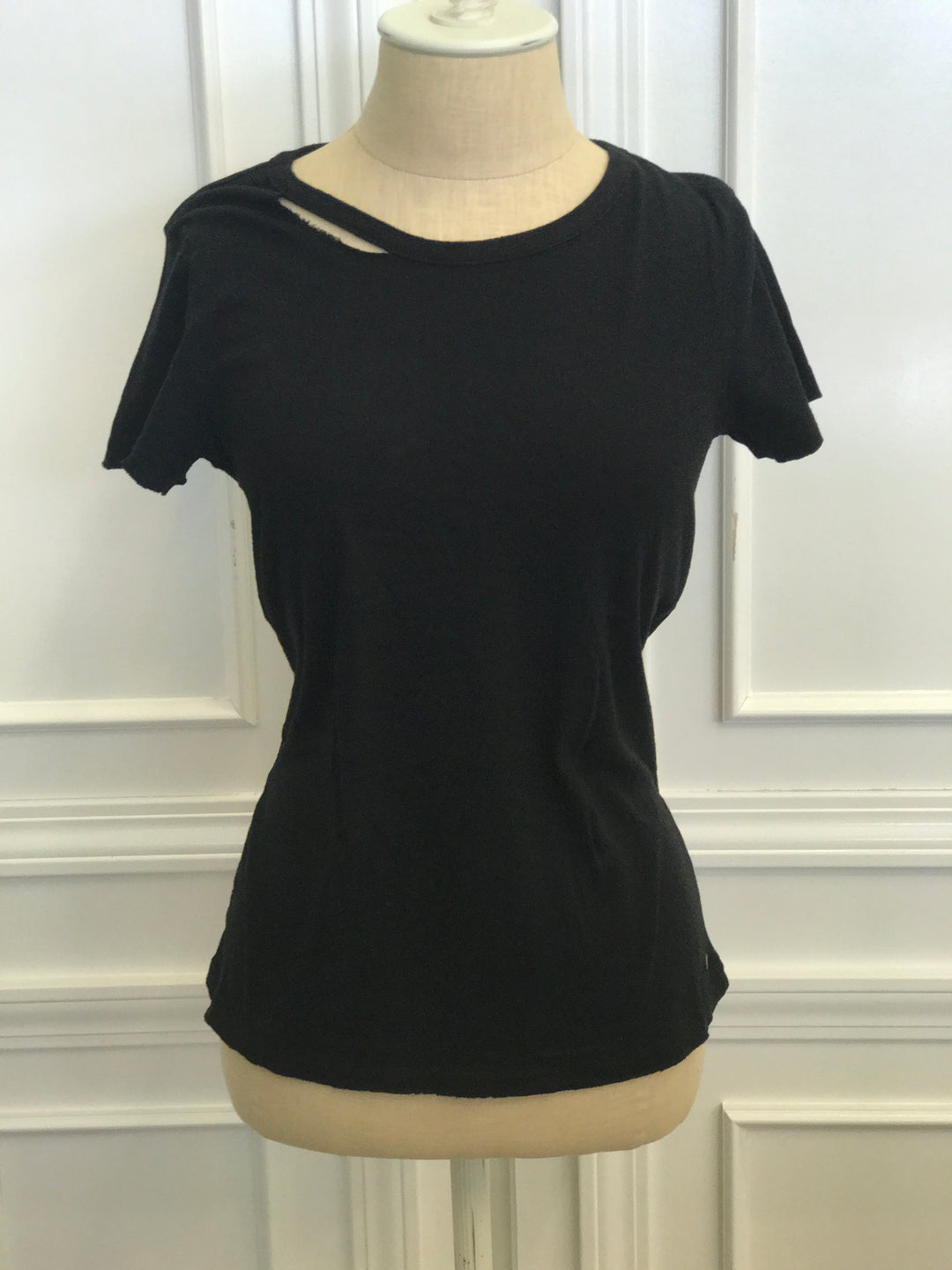 n:Philanthropy - Femi Tee in Black Cat