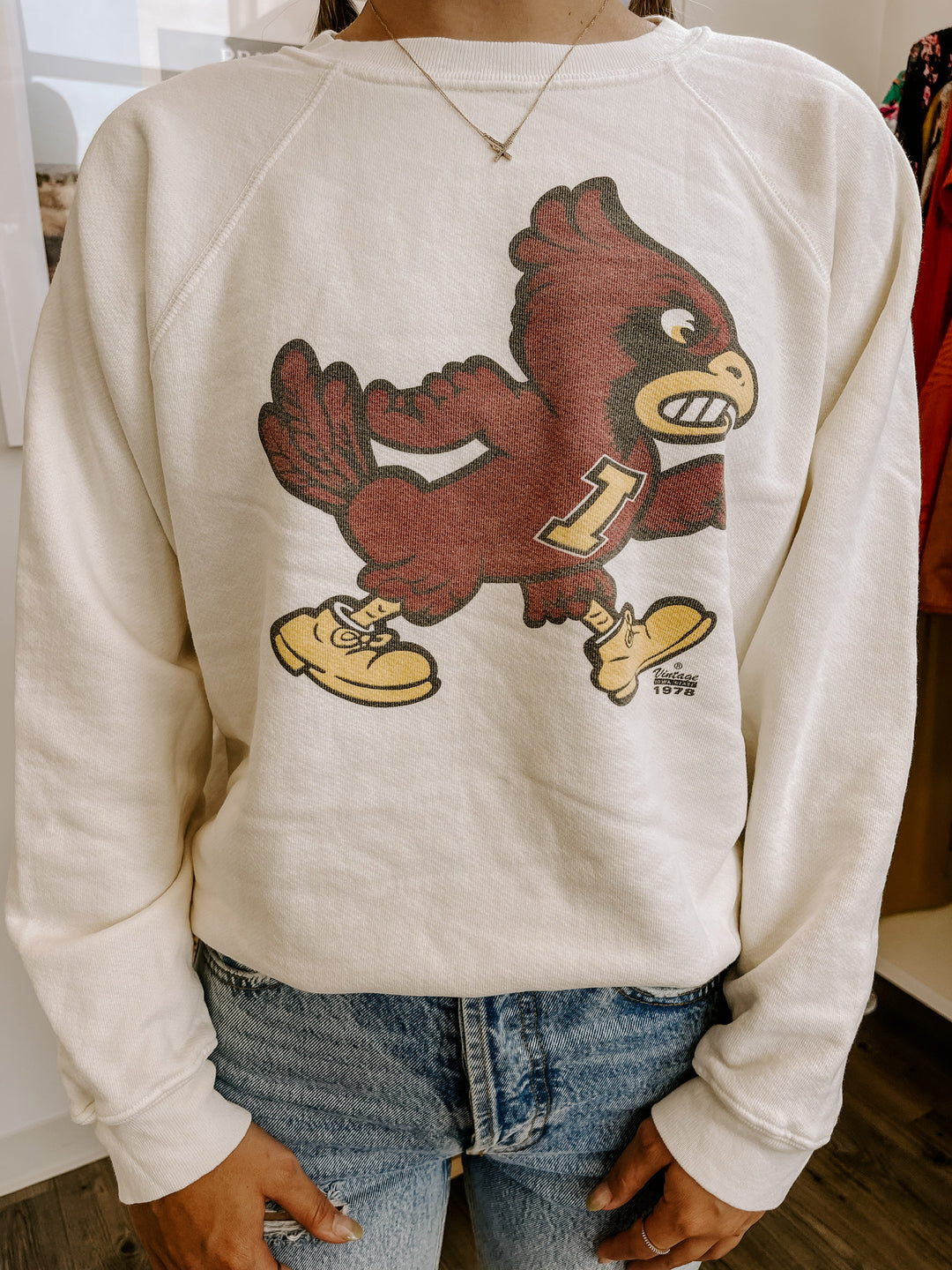 Retro Sport - Iowa State Vintage Cy Sweatshirt in Antique White