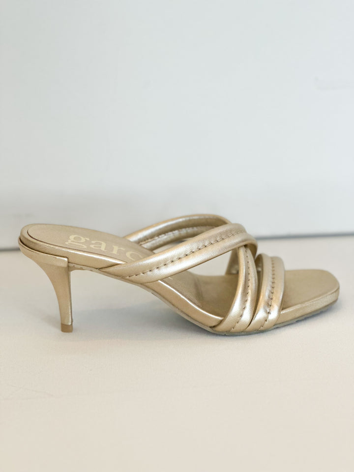 Pedro Garcia - Cindy in Creme Pebble Nappa Lame Shoes