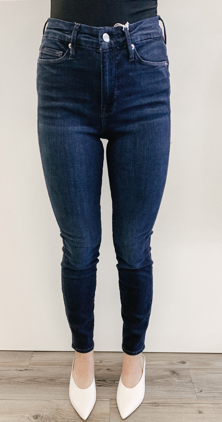 Good American Denim - Good Legs Skinny Jeans in Blue224