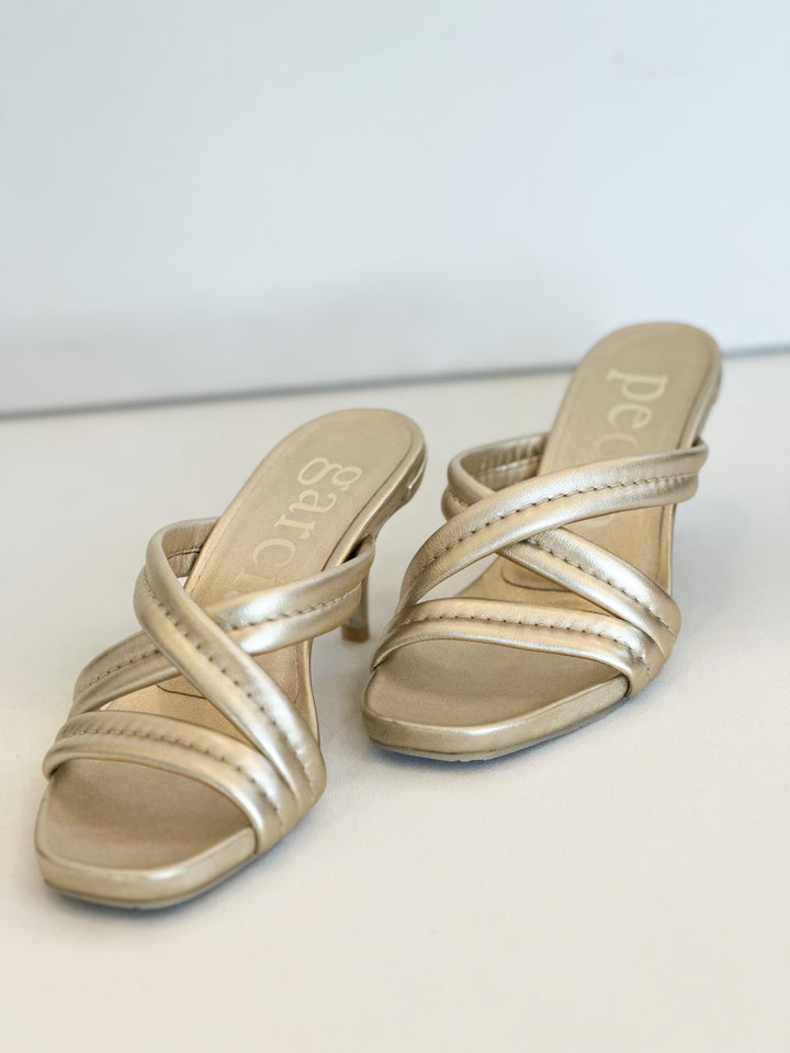 Pedro Garcia - Cindy in Creme Pebble Nappa Lame Shoes