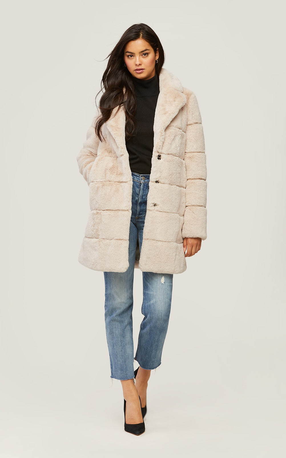 Soia & Kyo - Joan Faux Fur Coat in Sandstone