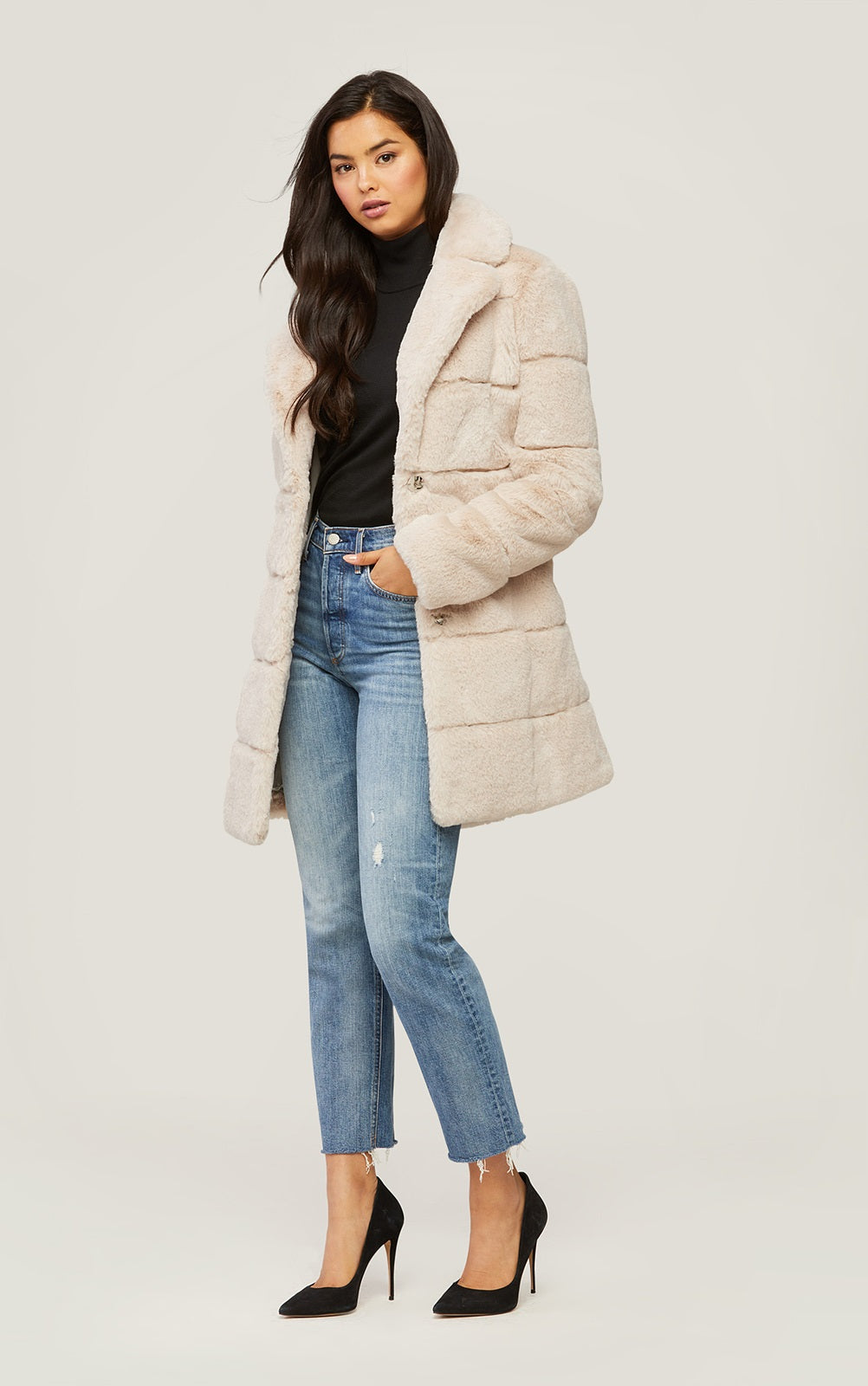 Soia & Kyo - Joan Faux Fur Coat in Sandstone