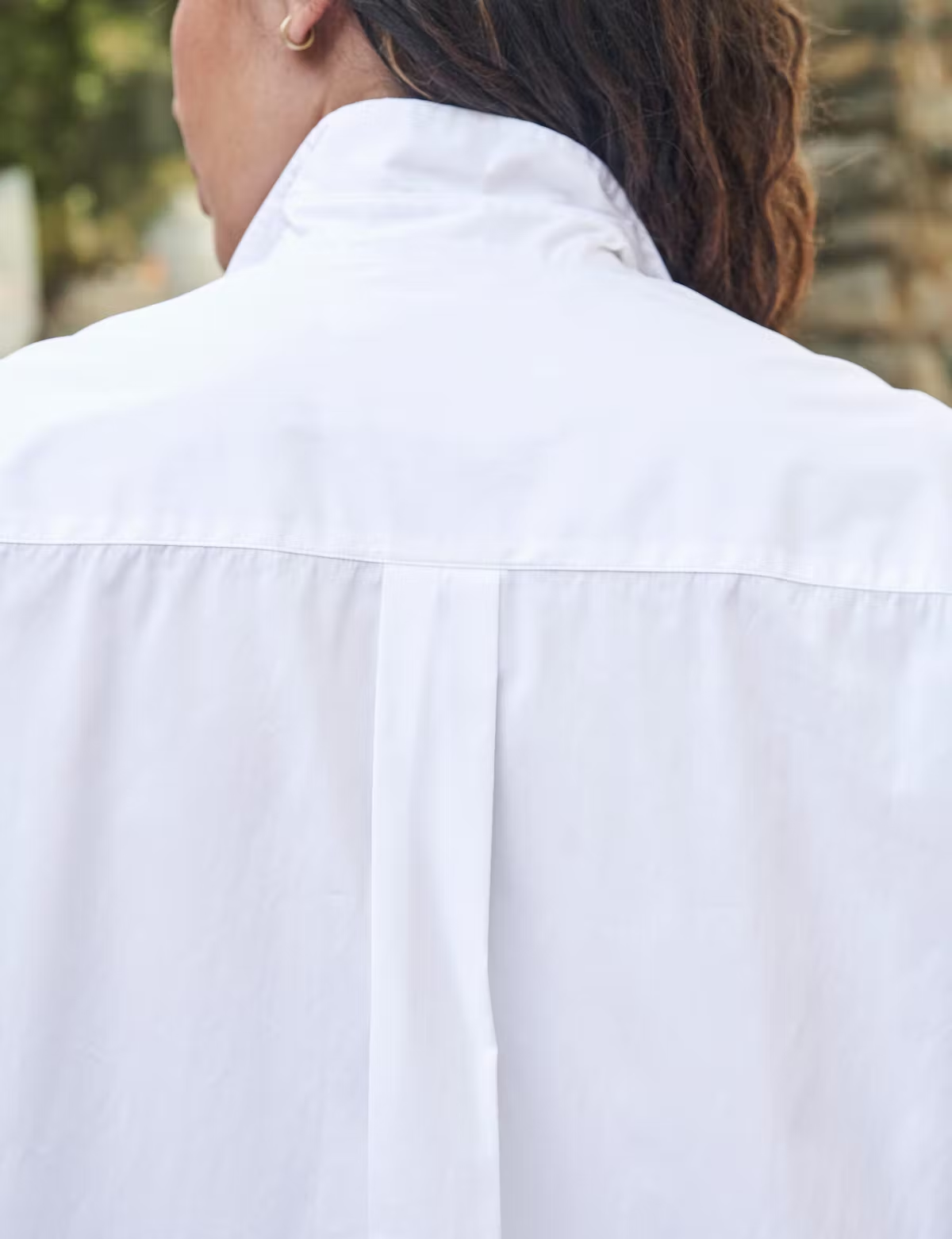 Frank & Eileen - Joedy in White Superluxe