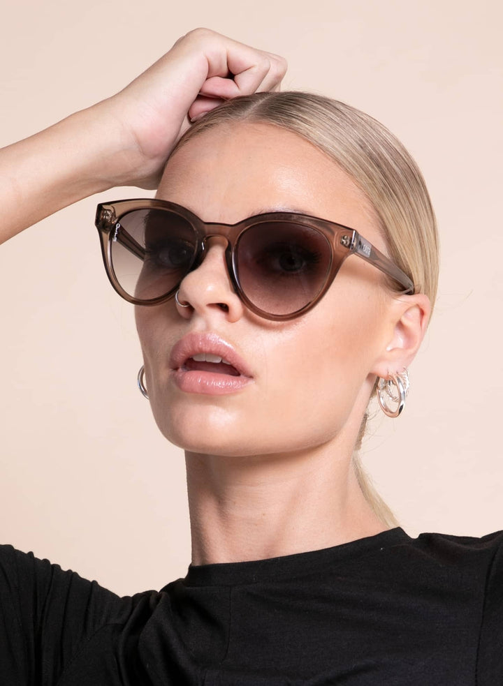 Otra Eyewear - Lily Sunglasses in Olive Sunglasses