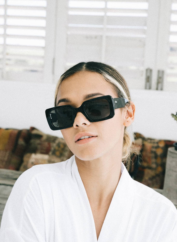 Otra Eyewear - Louey Sunglasses in Black