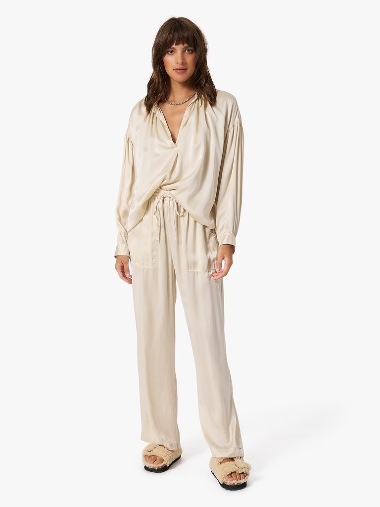 Xirena - Luca Pant in Stardust