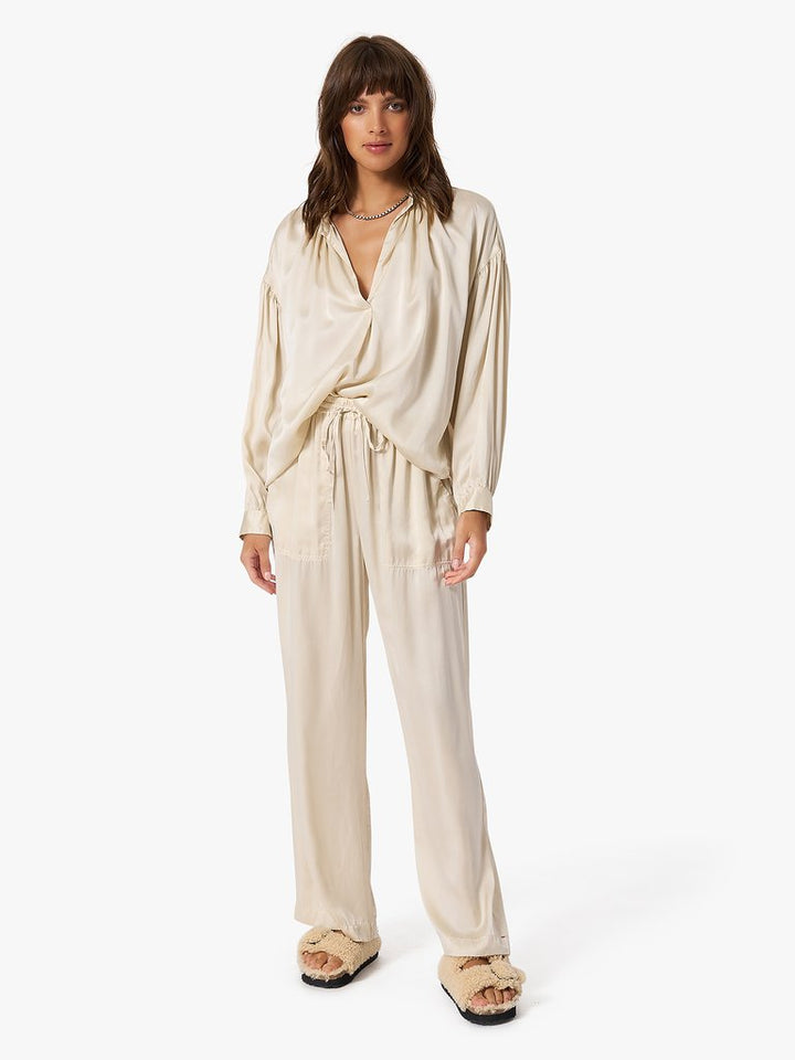 Xirena - Luca Pant in Stardust
