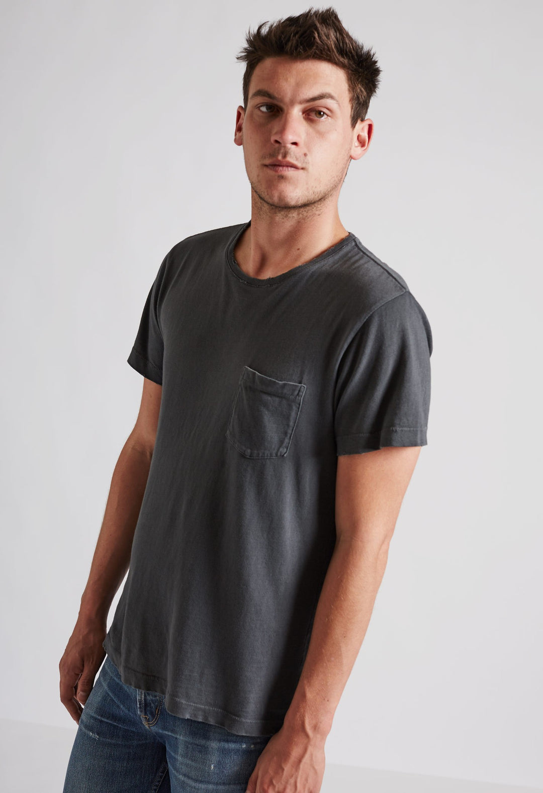 Current/Elliott Current/ Elliott - STANDARD FIT PKT TEE at Blond Genius - 3
