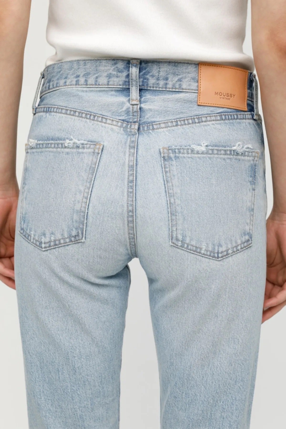 Moussy Denim - MV Melvin Tapered-Highrise Jeans in L/BLU 111