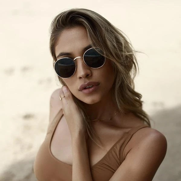 Quay Sunglasses - Mod Star in Gold/Green Lens