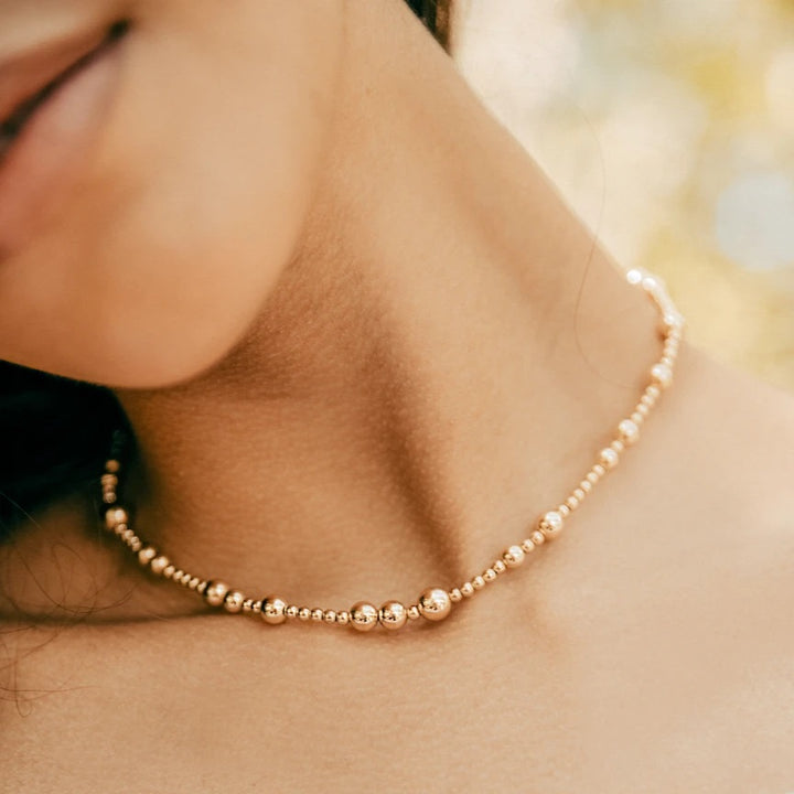 Alexa Leigh - Multisized Ball Necklace