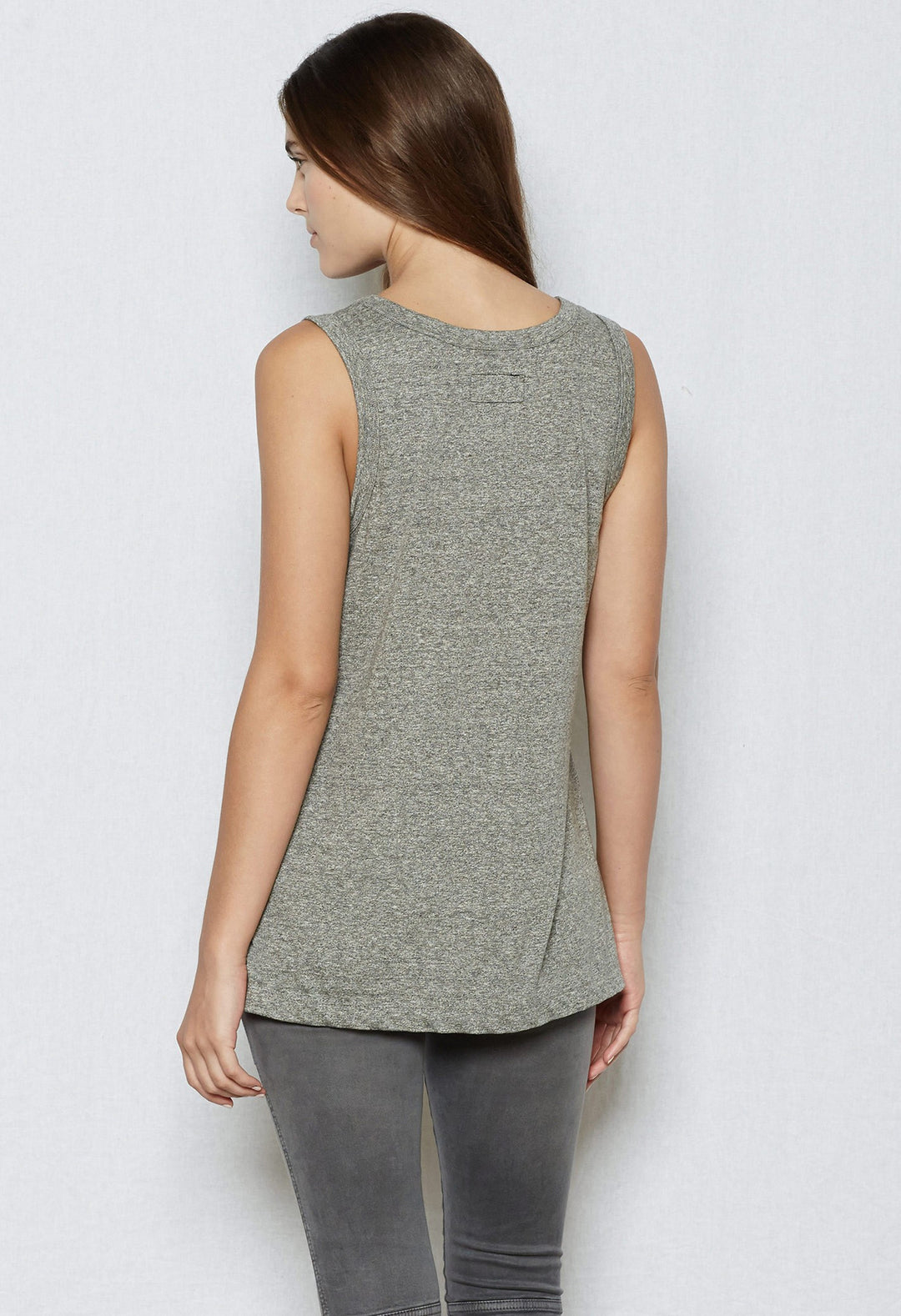 Current/Elliott CEL - The Muscle Tee 2301-0181 Heather Grey at Blond Genius - 3