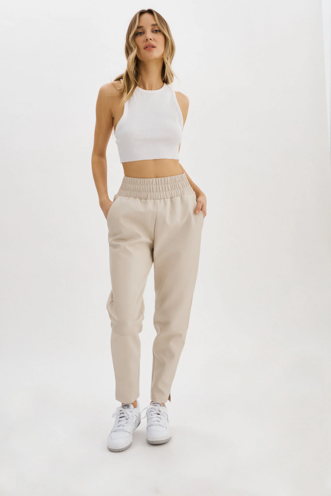 LAMARQUE - Nineta Leather Joggers in Bone