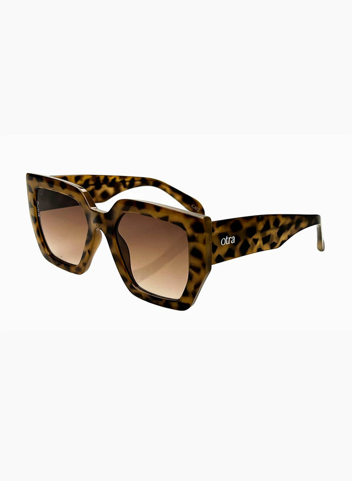 Otra Eyewear - Holly in Tort Accessories