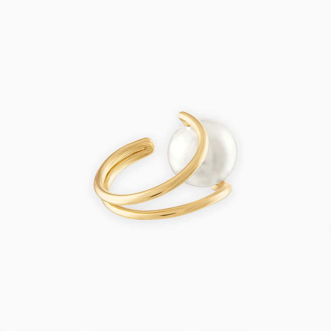 Alexa Leigh - Pearl Ear Cuff in Gold