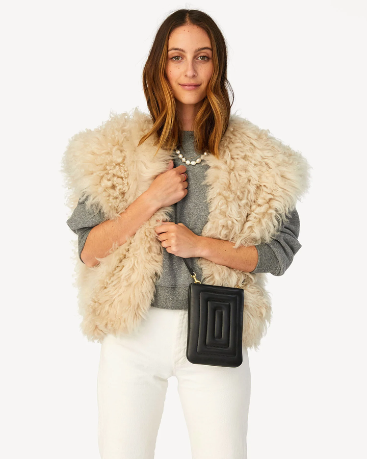 Clare V - Poche in Black Channel Quilted Nappa
