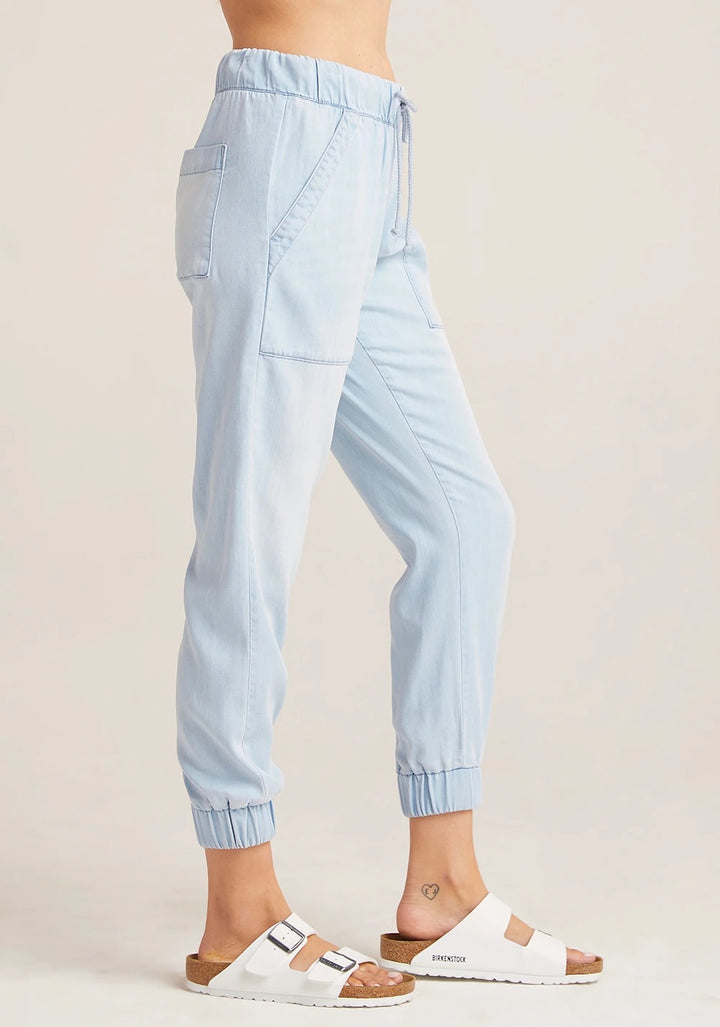 Bella Dahl - Pocket Jogger in Sky Blue Wash Pants