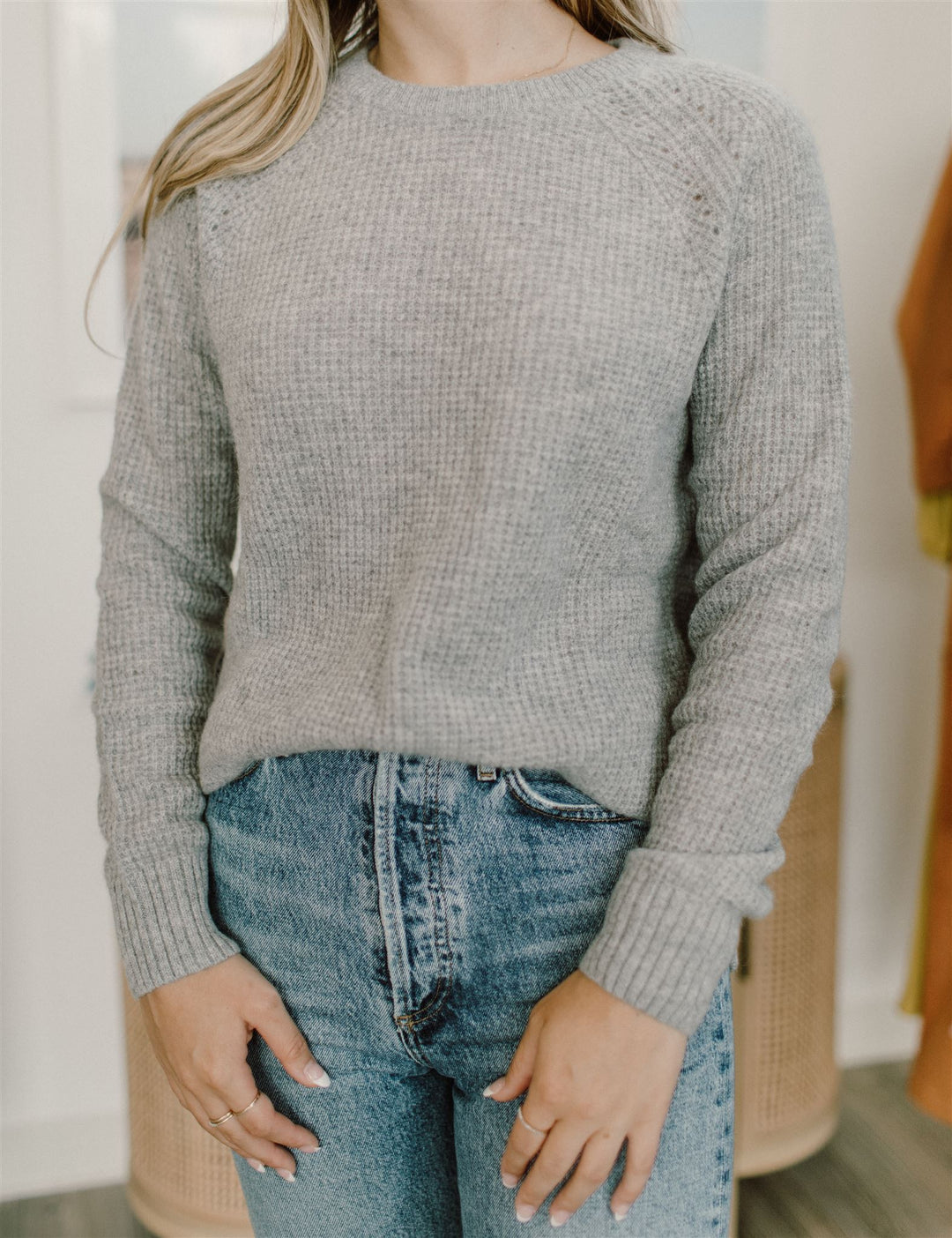 White + Warren - Cashmere Pointelle Detail Waffle Crew Neck Sweater in Grey Heather