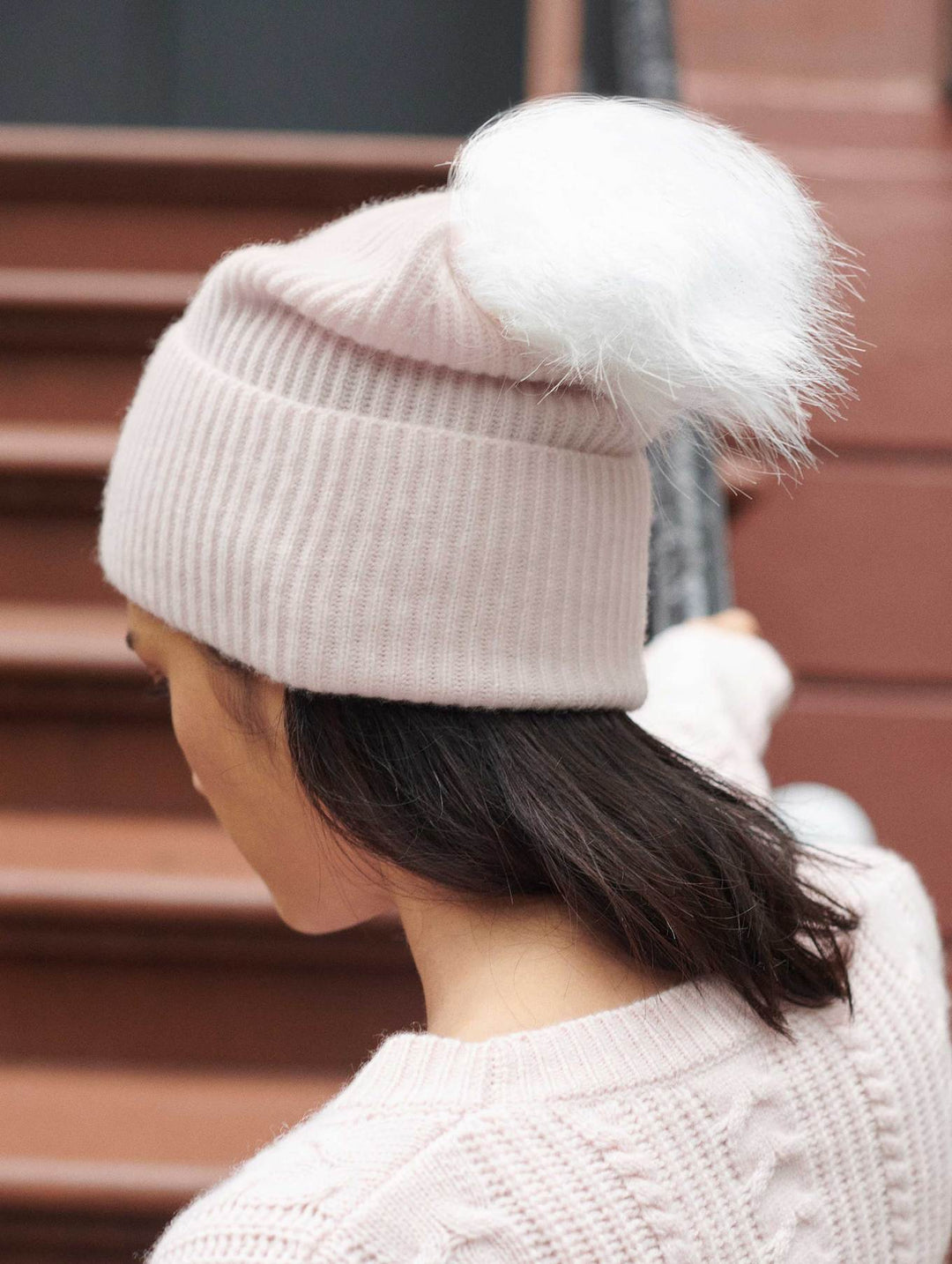White + Warren - Cashmere Turnback Ribbed Beanie with Pom in Mother of Pearl/White