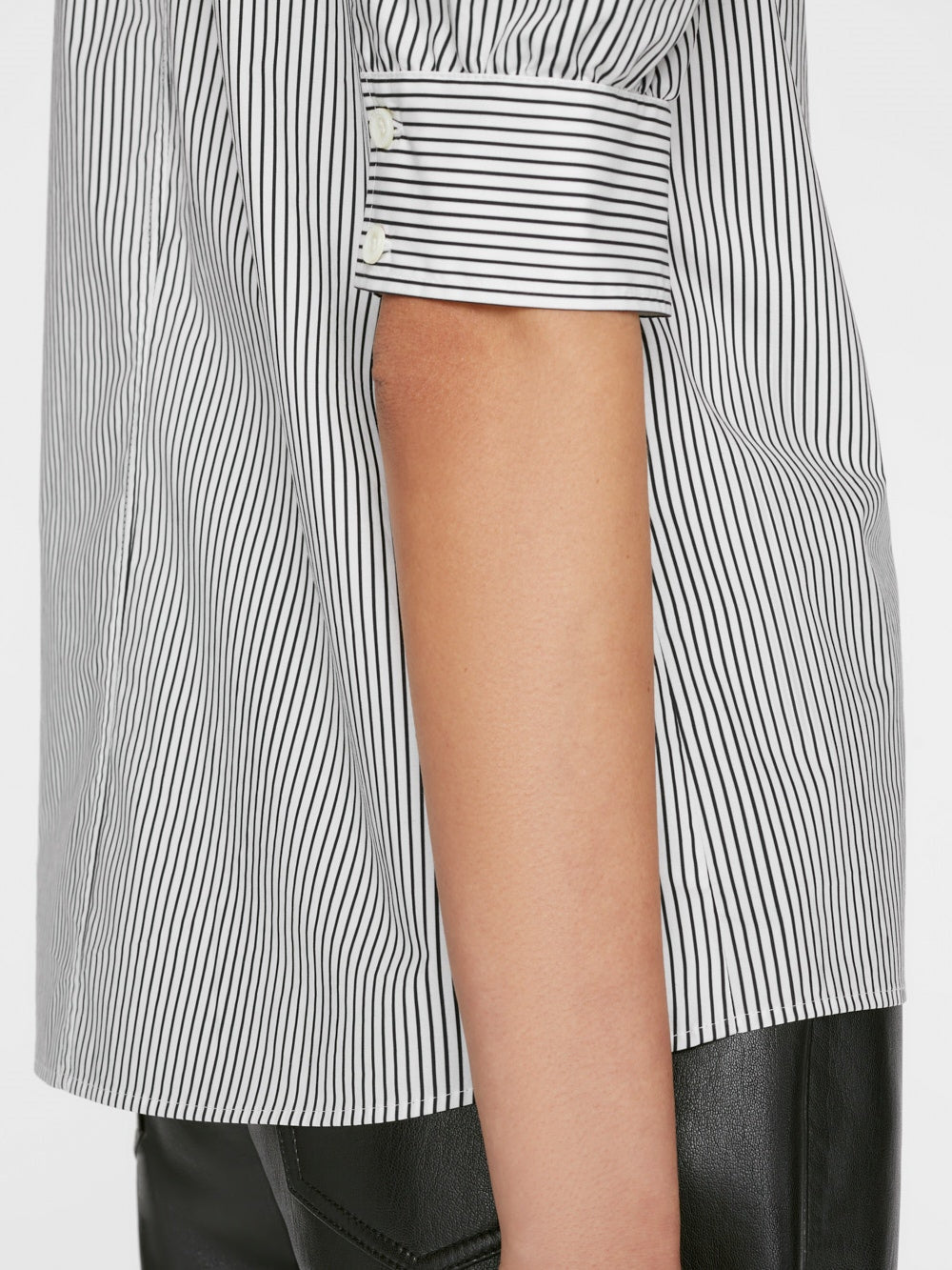 Frame - Ruched Puff Sleeve Shirt in Noir Multi