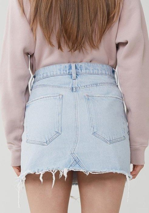 AGOLDE - Quinn Hi Rise Mini Skirt in Vega