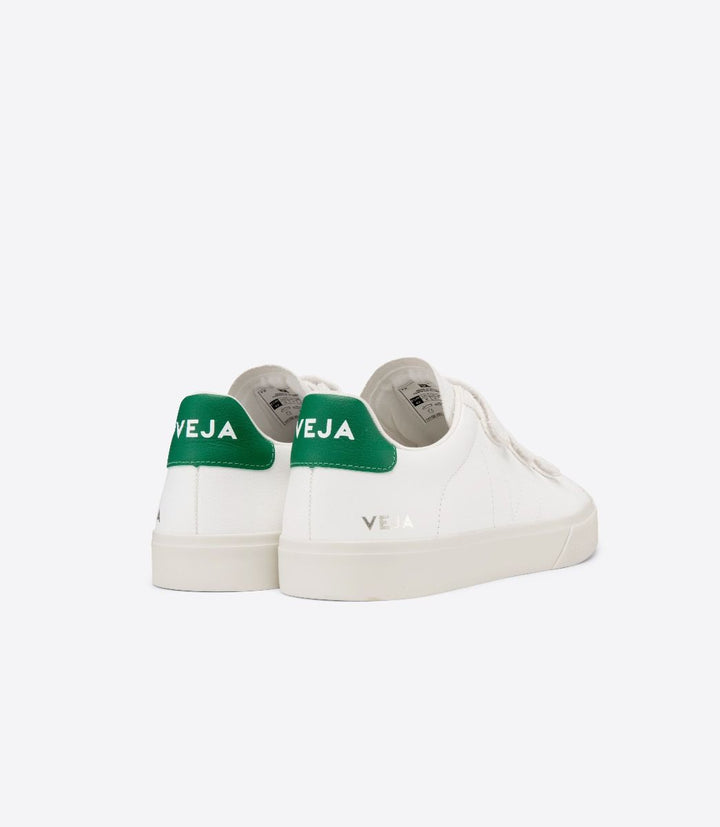 Veja - Recife Chromefree Leather in Extra-White Emeraude Shoes