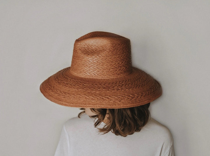 Freya - Redwood Hat in Brick