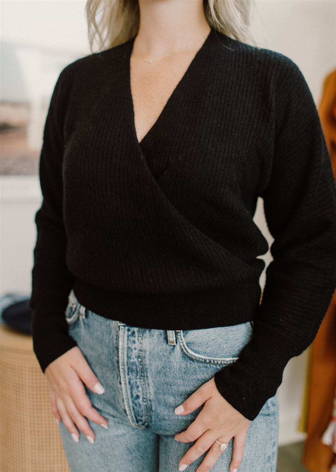 White + Warren - Cashmere Rib Stitch Wrap Top in Black