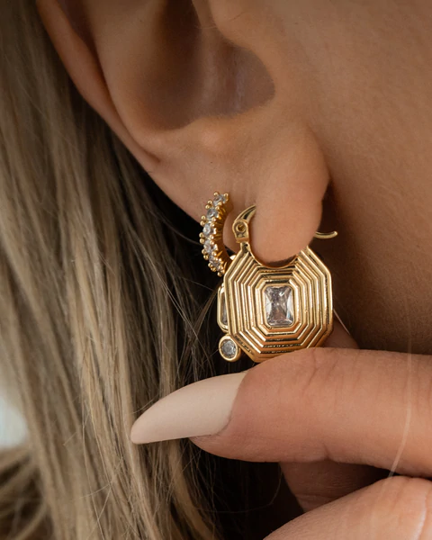Luv AJ - Ridged Pyramid Pendant Earrings in Gold