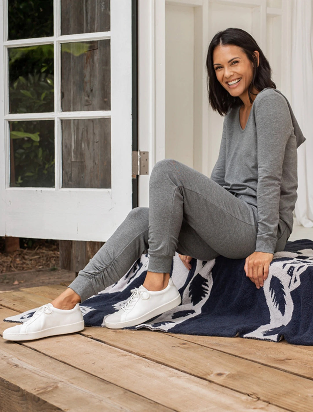Barefoot Dreams - CozyChic Santa Fe Throw in Oyster Multi