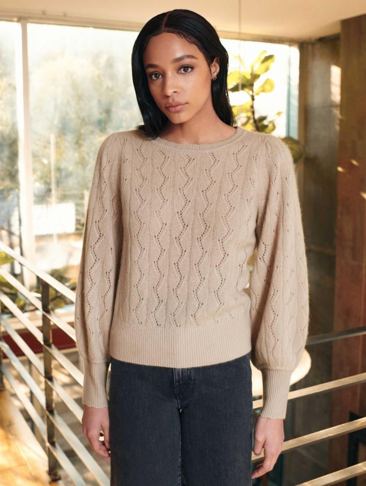 White + Warren - Cashmere Lace Stitch Scallop Crew Neck in Jute Heather