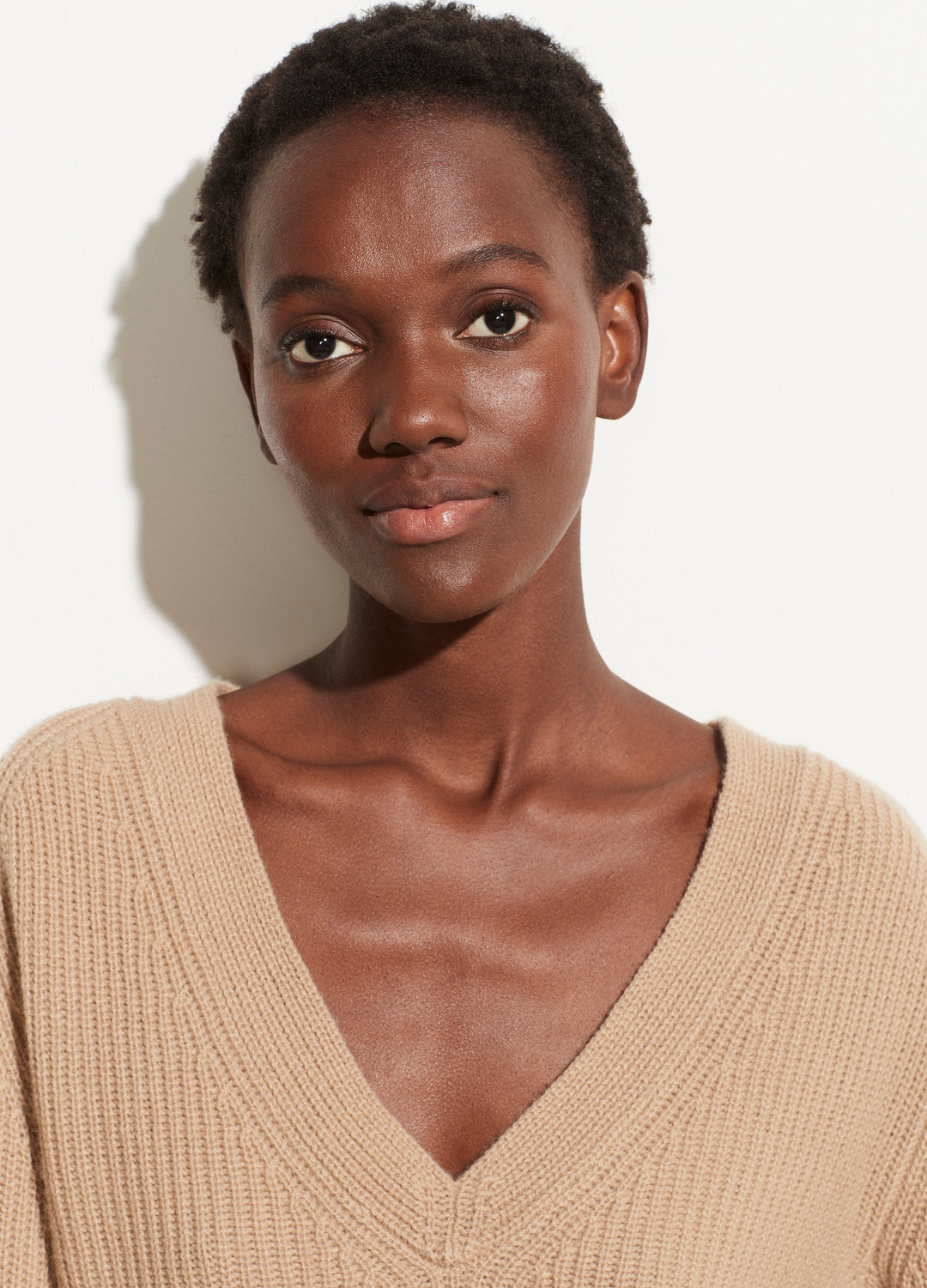 Vince - Shaker Rib V-Neck Pullover in Hazel