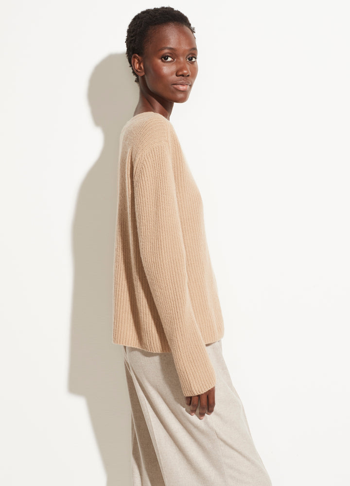 Vince - Shaker Rib V-Neck Pullover in Hazel