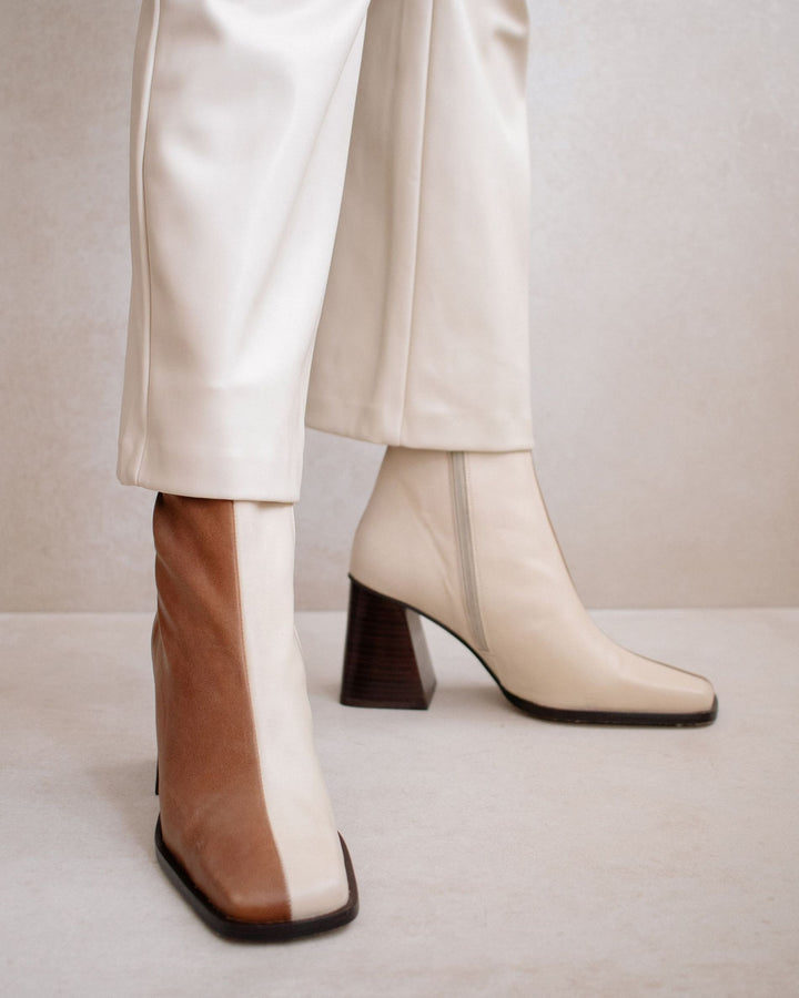 Alohas - South Bicolor in Camel and Beige