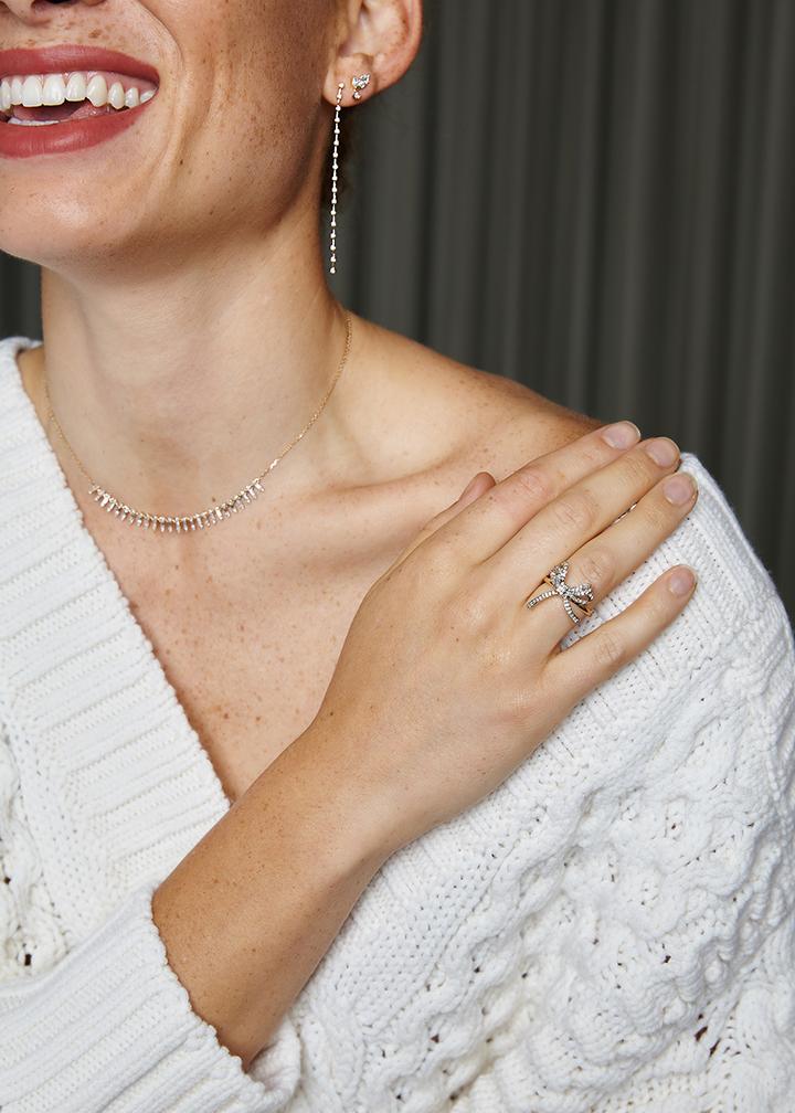 Adina - Stack Baguette Curve Collar Necklace in Y14k